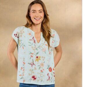 Johnny Was Suki Easy Tee with Floral Embroidery in Icy Aqua – Size Small – NWT